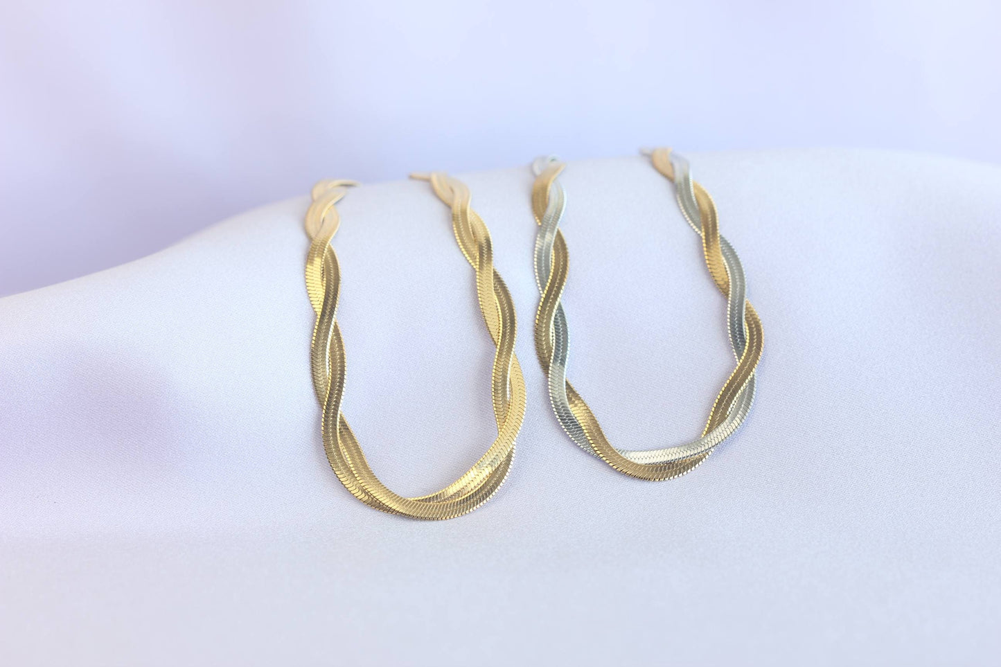 Unique Duo Color Braided Herringbone Twist Gold Chain Necklace that reflects both minimalist and statement textures. Perfect gift for friend, mom, or loved ones. Handmade unique jewelry gift ideas for her.