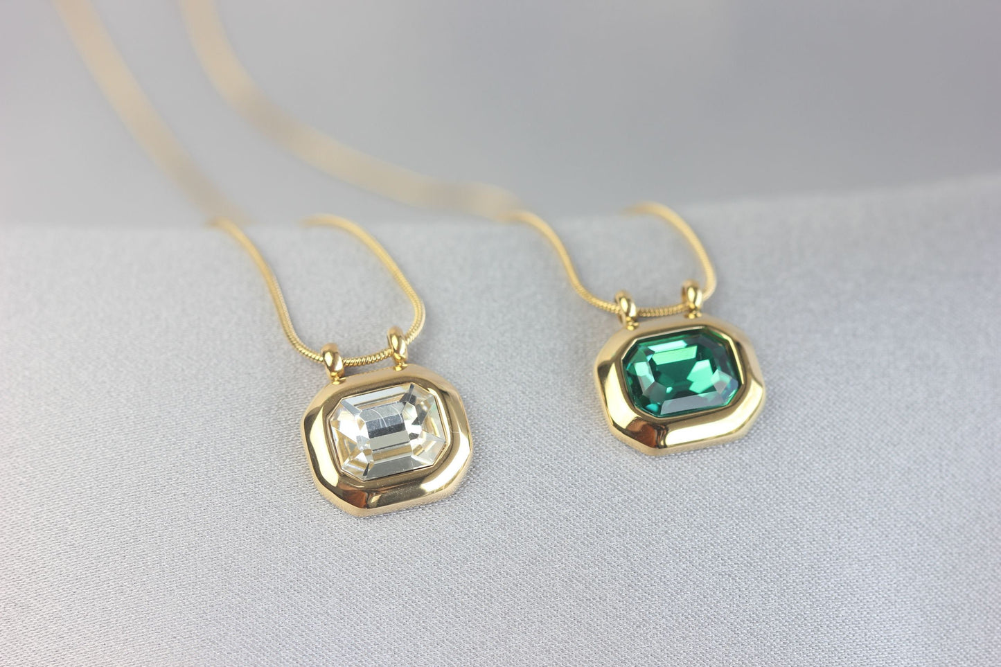 Green Pendant Vintage Necklace, 18K Gold Zircon Drop Necklace, Layering Dainty Chain Necklace, Unique Mother's Day Gift for Her
