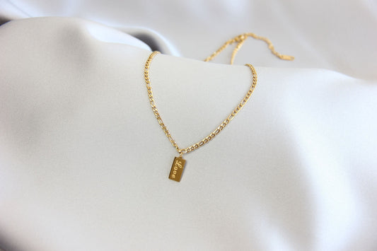 Wear or unique 18K Gold Love Heart tag necklace as a layering necklace or solo. Perfect gift for your girlfriend, wife, partner or loved ones!