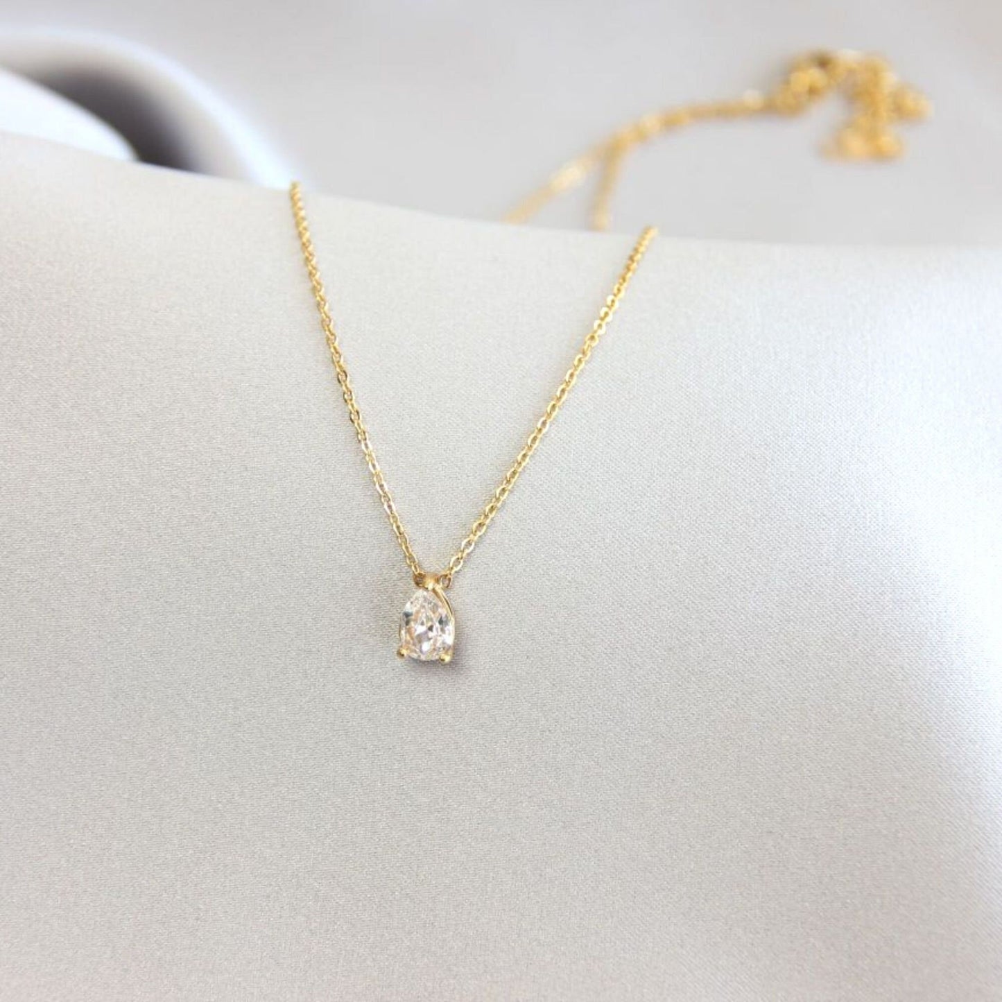 Dainty Zircon Drop Necklace, Minimal Zirconia Pendant Jewelry, Dazzling Crystal Necklace, Gift for Her, Handmade Jewelry, Mother's Day Gifts