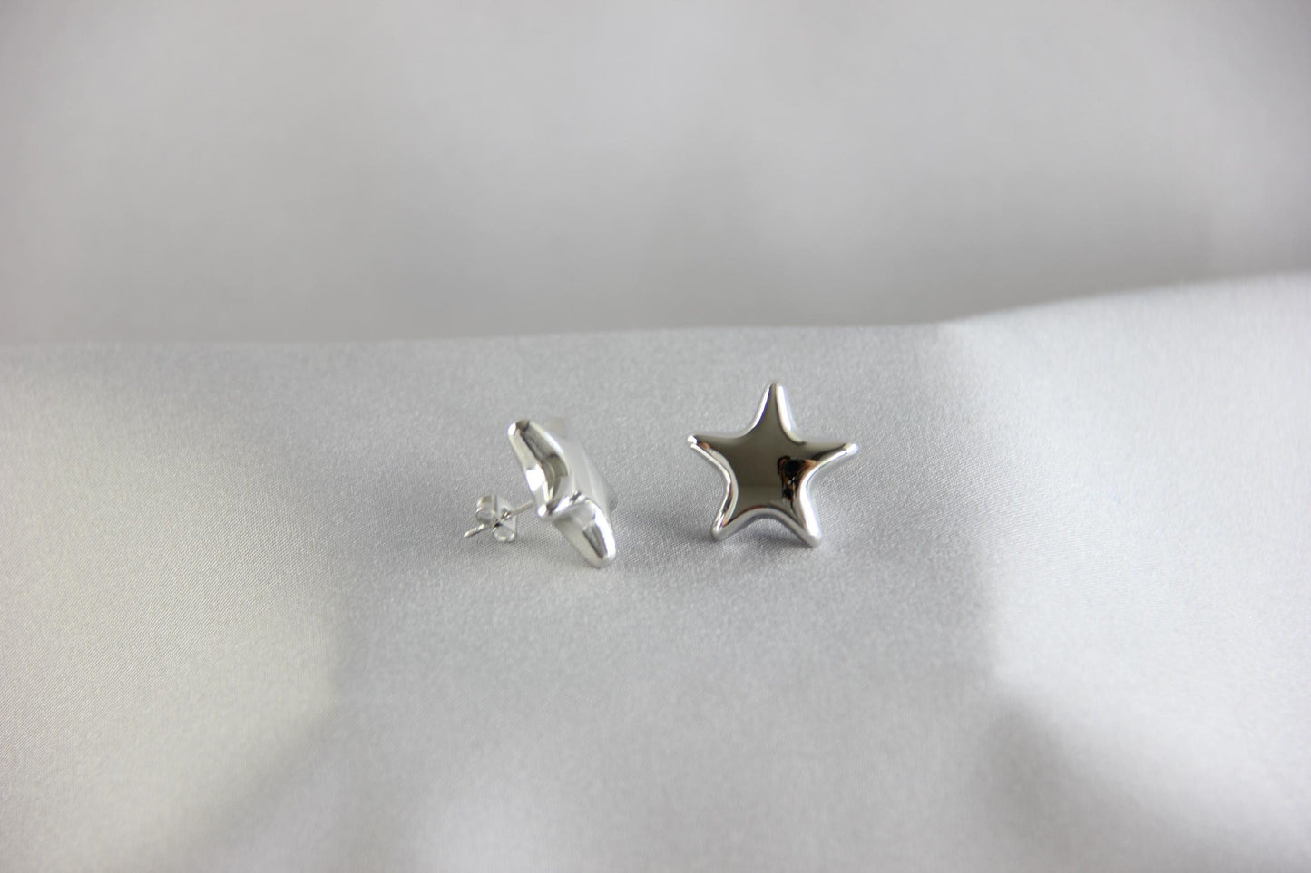 Puffy Gold Star Necklace Waterproof Modern Star Stud Earring, Chunky Fluffy Gold Star Earring Minimalist Celestial Waterproof Earring Gift