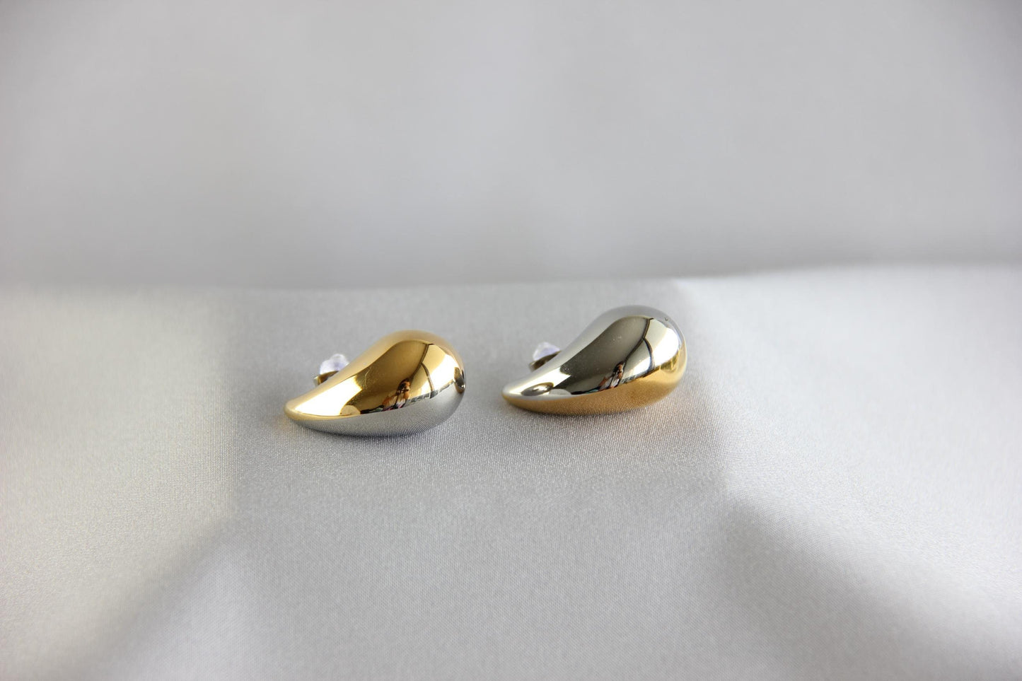 Teardrop 18K Gold Modern Stud Unique Earring, Handmade Waterproof Chunky Gold Earring,Unique Jewelry Earring Gift,Valentine Gifts for Her