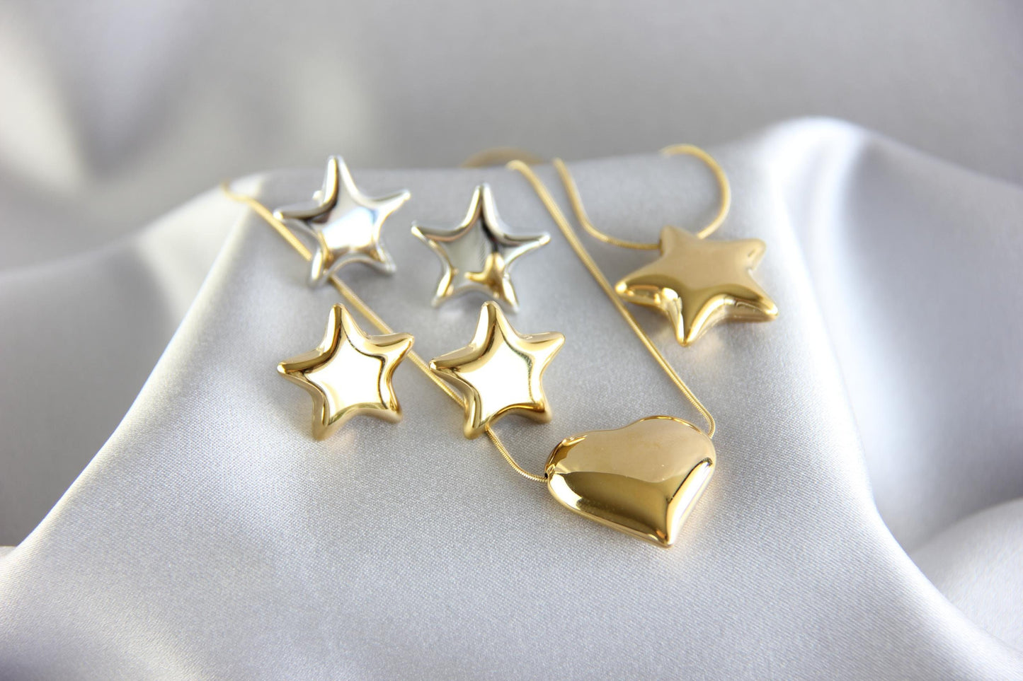 Puffy Gold Star Necklace Waterproof Modern Star Stud Earring, Chunky Fluffy Gold Star Earring Minimalist Celestial Waterproof Earring Gift