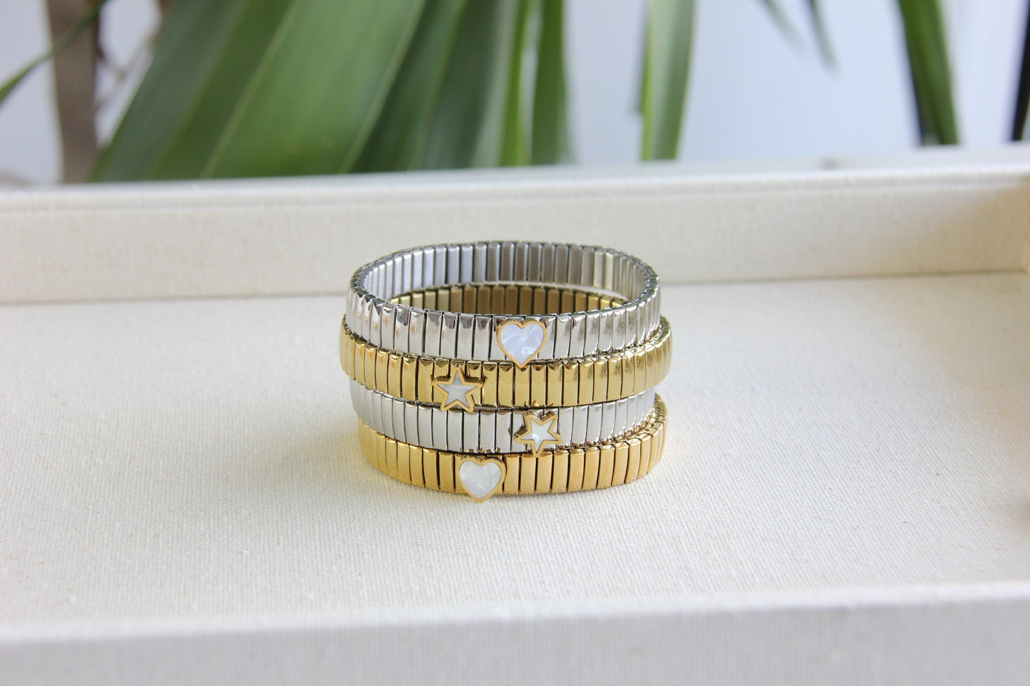 Gold Elastic Love Charm Bracelet, Stainless Steel Elastic Bracelets Bangles for Women Star Heart, Stretch Waterproof Gold Bangle for Mom