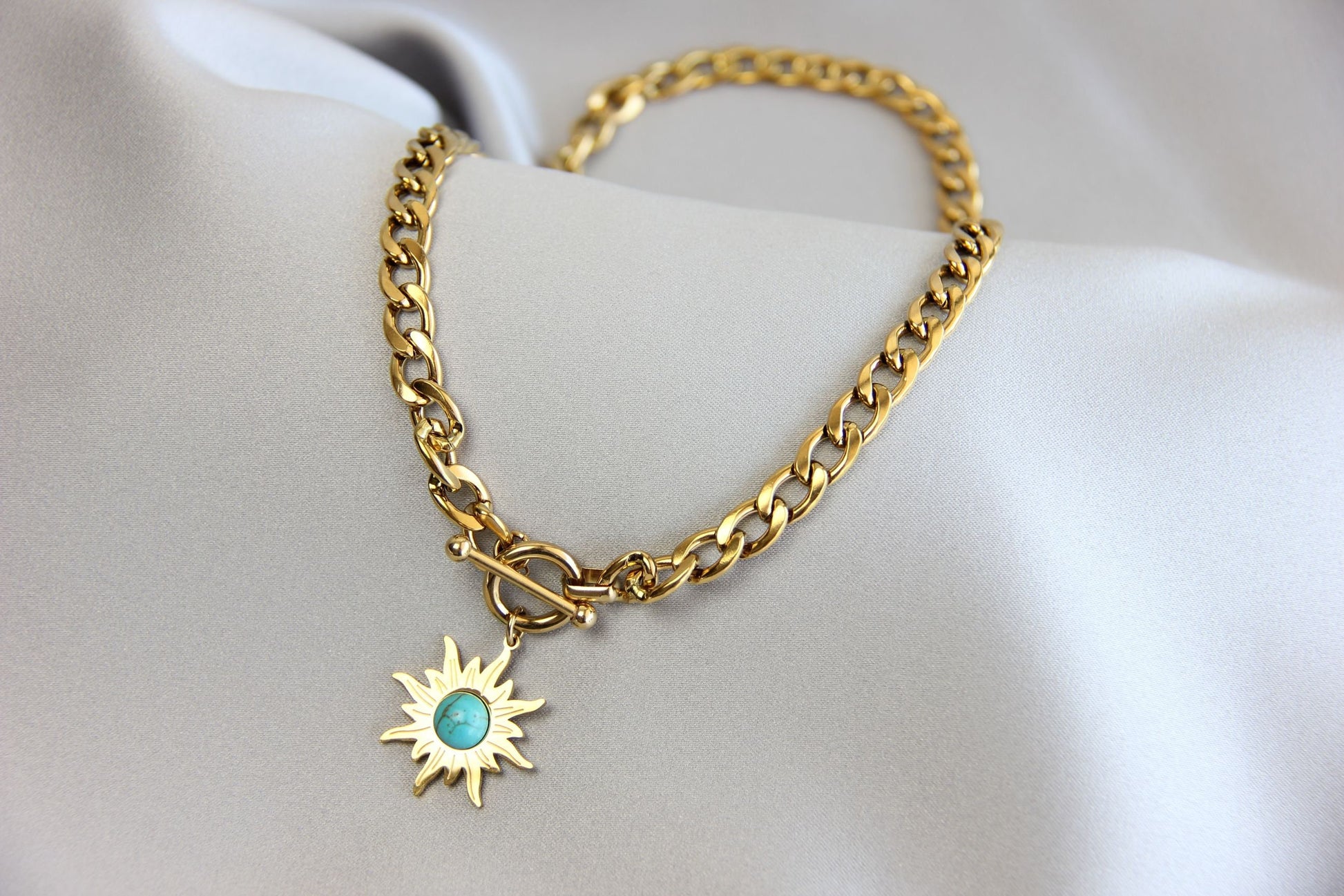 Turquoise Charm Chain Necklace,Gold Sun Necklace,18K Gold Thick Chain Necklace,Layering Statement Gemstone Necklace,Mothers Day Gift for Her