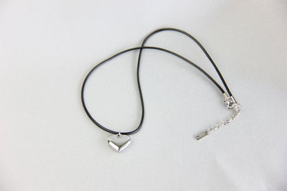 Unique Fluffy Gold Heart Love Pendant Necklace, perfect gift for girlfriend, wife, or loved ones!