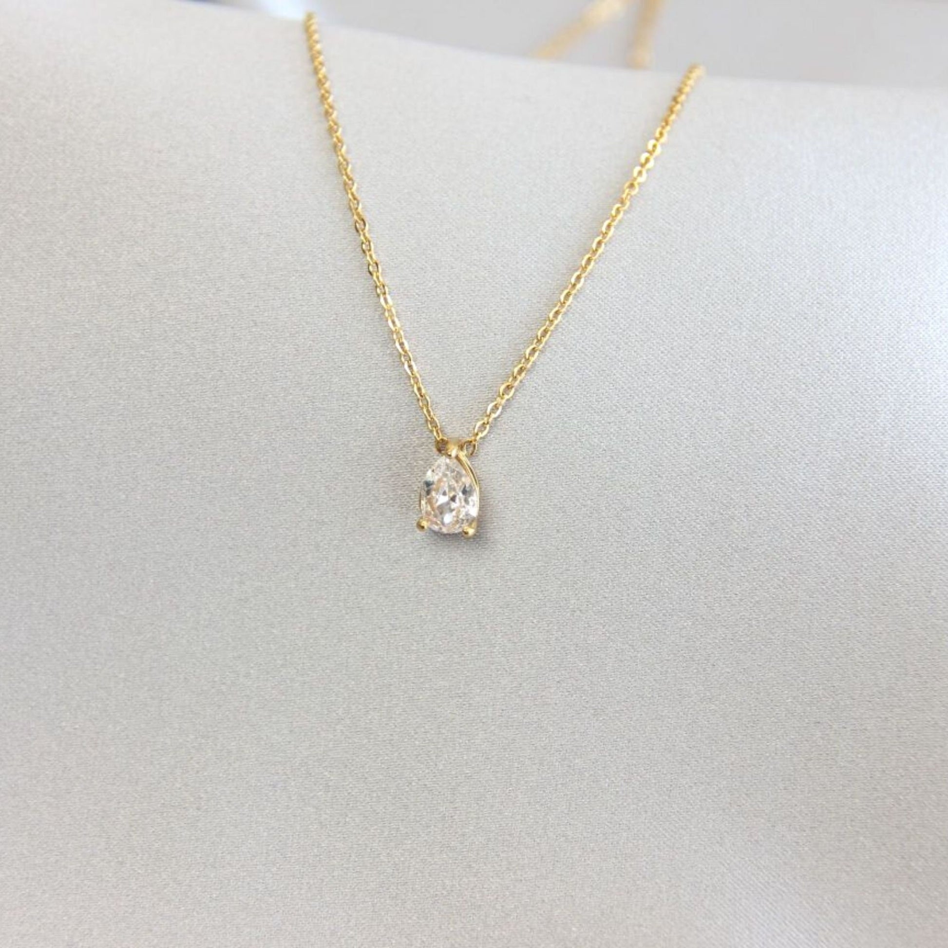 Dainty Zircon Drop Necklace, Minimal Zirconia Pendant Jewelry, Dazzling Crystal Necklace, Gift for Her, Handmade Jewelry, Mother's Day Gifts
