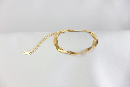 Unique Duo Color Braided Herringbone Twist Gold Chain Bracelet that reflects both minimalist and statement textures. Complete your special occasion outfit or night style with this beauty!