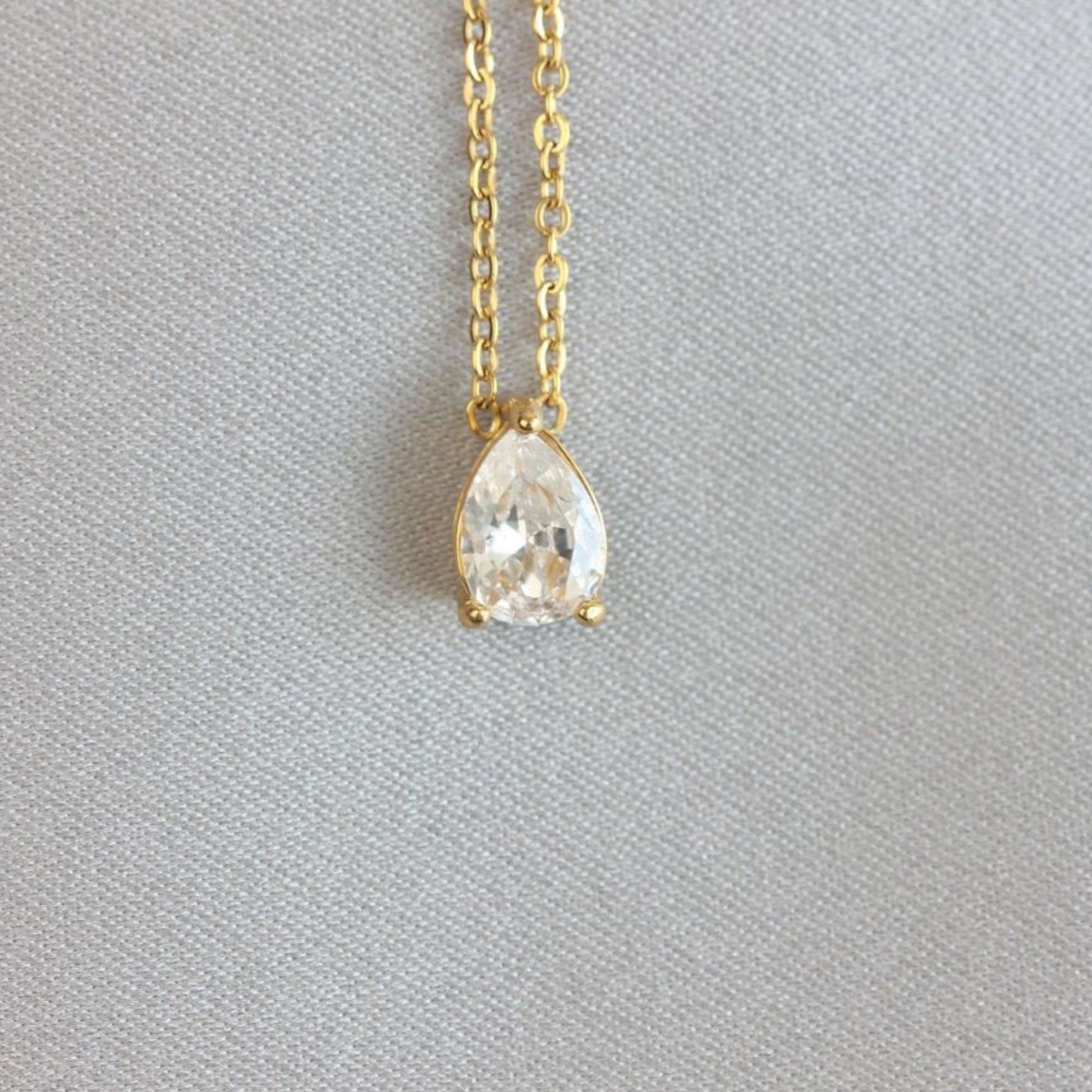 Dainty Zircon Drop Necklace, Minimal Zirconia Pendant Jewelry, Dazzling Crystal Necklace, Gift for Her, Handmade Jewelry, Mother's Day Gifts