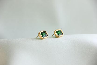 18K Gold Zircon Stud Earrings,Minimalist Gold CZ Stud Earrings,Dainty CZ Earrings,Handmade Jewelry Gift for Her, Mother's Day Gift for Her