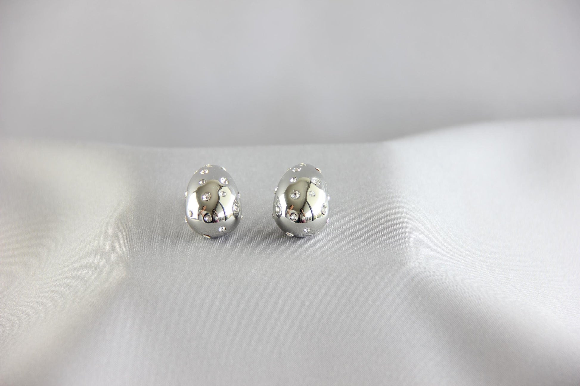 Teardrop Gold Zirconia Stud Earring, Chunky 18K Gold Stud CZ Earring, Bold Unique 18K Gold Earring for Women, Mother's Day Gifts for Her