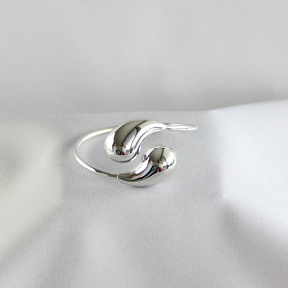 Chunky Modern Cuff Bangle Bracelet, Gold Unique Drop Cuff, Modern Twisted Bangle Bracelet for Women, Gift for Mom, Best Friend Gift for Her