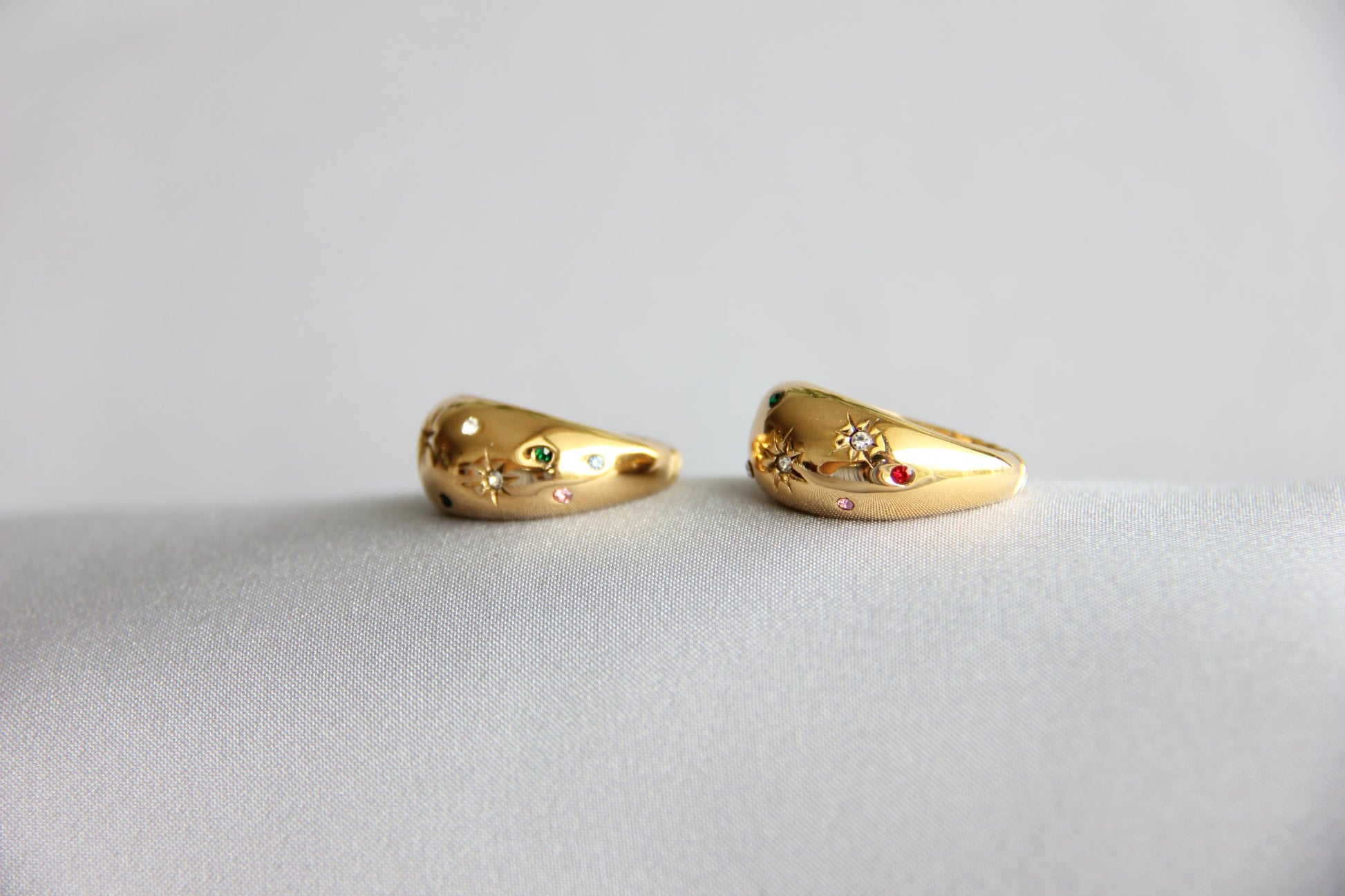 Gold Dome Ring, Celestial Ring, Chunky Gold Dome Ring, Gold Star Dome Ring,Unique Earring for Women,Celestial Jewelry,Mother's Day Gifts