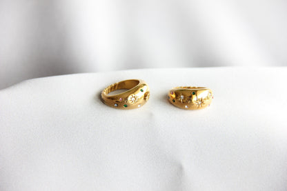Gold Dome Ring, Celestial Ring, Chunky Gold Dome Ring, Gold Star Dome Ring,Unique Earring for Women,Celestial Jewelry,Mother's Day Gifts