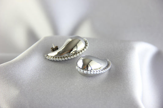 Teardrop Zirconia Stud Earring,18K Gold Modern Chunky Earring, Bold Stud Zirconia Earring,Unique Jewelry Earring,Gift for Mom,Gift for Her