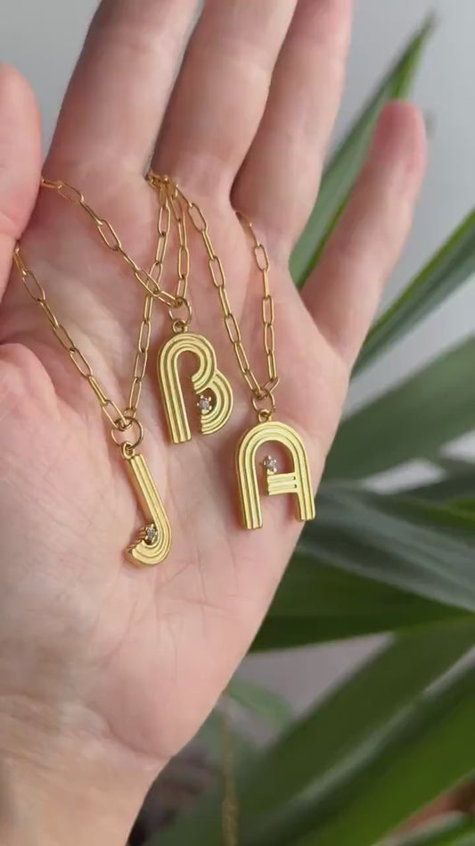 Initial Custom Pendant Necklace Minimalist Personalized Letter Necklace 18K Gold Name Necklace for Women Unique Mom Jewelry Gift for Her
